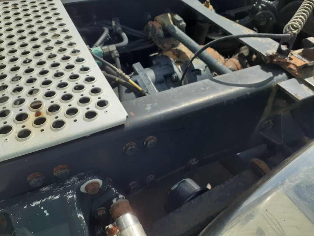 2013 KENWORTH T 700 - Image 8